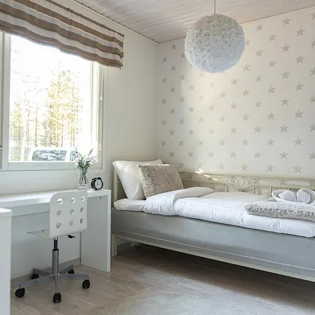 Aurora By Booklapland Villa